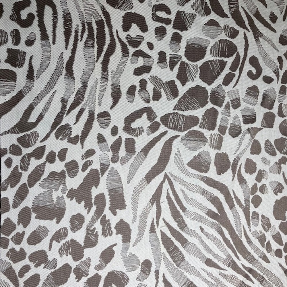 Safari Taupe Swatch